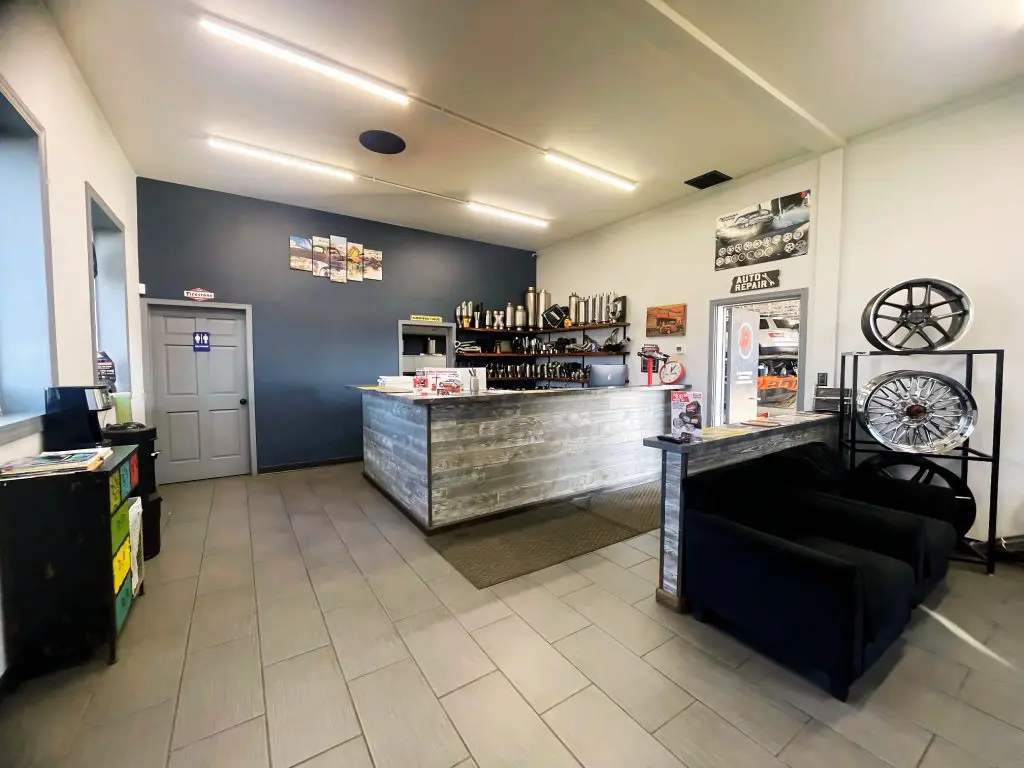 Auto Care Service Center